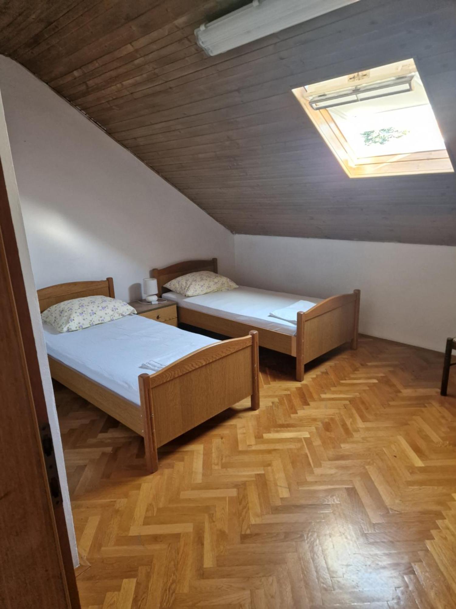 Ivana Сплит Номер фото